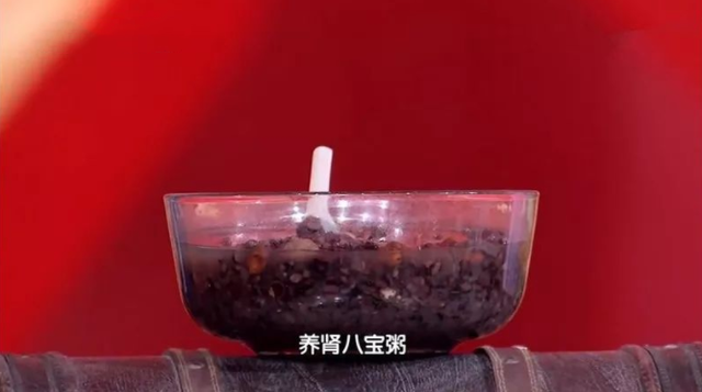 吃芝麻的好处和坏处，盘点经常吃芝麻的好处和坏处（可惜很多人都没吃对）