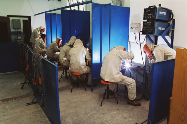 上海海事职业学院，上海海事职业技术学院教务处官网登录入口（海事教育助力中国海运快速发展）