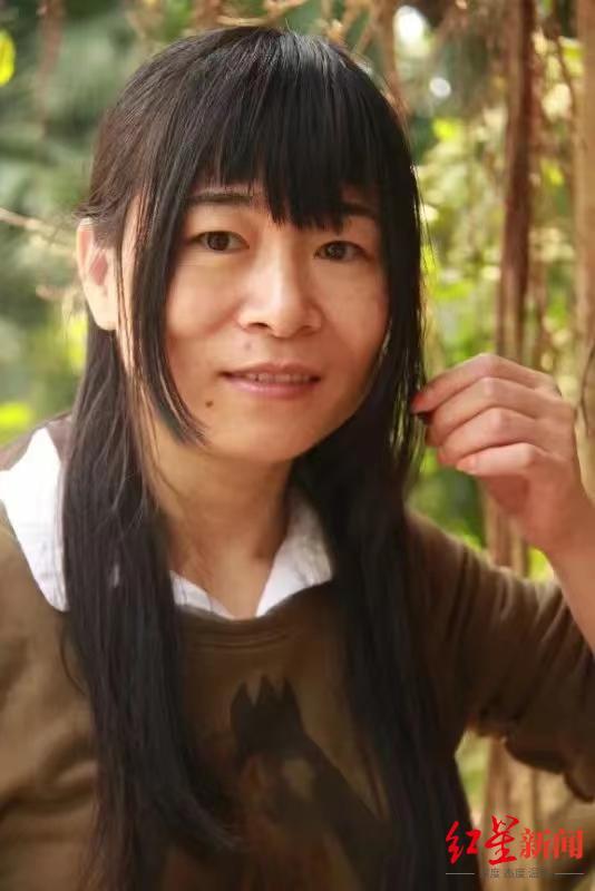 外出务工是什么意思打工算吗，在外打工是什么意思（一位“打工诗人”眼中的现实与浪漫）