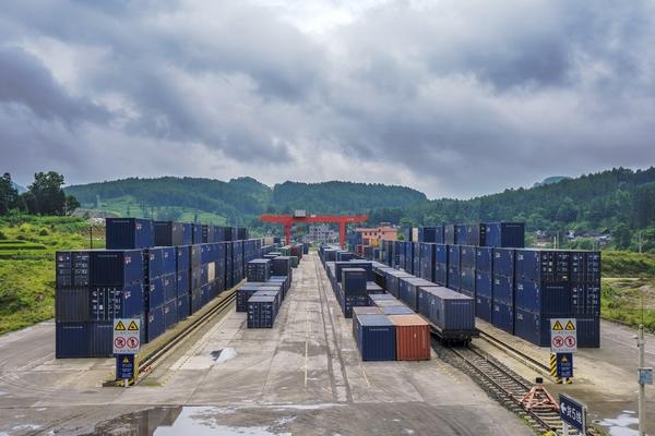 施洞家电维修安装 贵州凯里市“融湾”跑出“加速度”