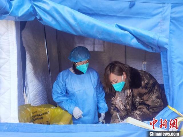 小团体是什么意思，什么叫小团体（记呼和浩特基层抗疫小团队的一天）