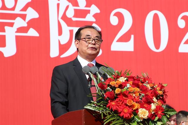 长江职业学院怎么样，长江职业学院怎么样，好不好（长江职业学院校长寄语2022级新生）