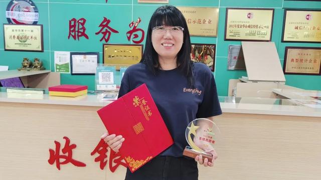 爱心行动的事情有哪些，爱心行动的事情有哪些呢（喜迎二十大·福鹅爱在行动）