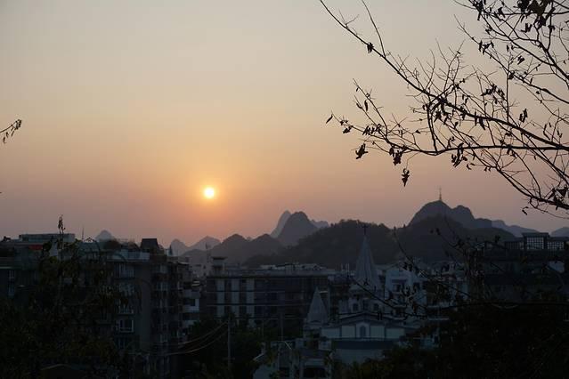 桂林旅游攻略自由行最佳线路，桂林自驾游最详细攻略（2022年广西桂林北海）