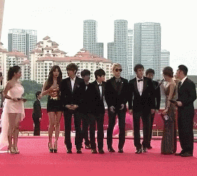 尼坤的组合成员资料，be天花板终成回忆