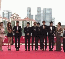 尼坤的组合成员资料，be天花板终成回忆