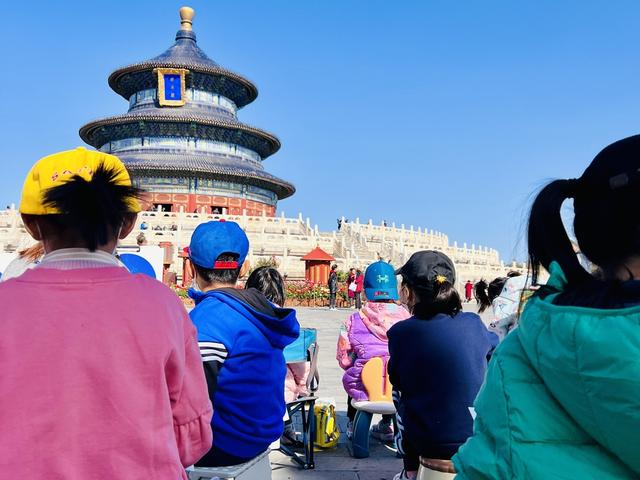天坛离故宫有多远，天坛和故宫哪个值得去（人生必修的“洞天福地”）