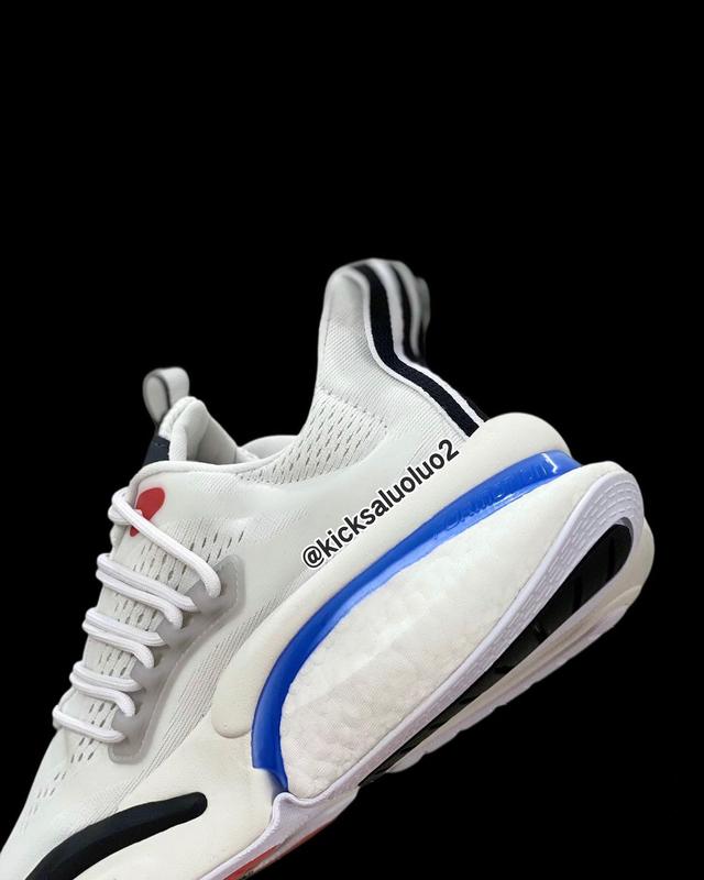 adidas 新旗舰跑鞋，最新跑鞋首次曝光