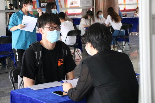 求职材料包括哪些材料，求职需要准备哪些材料（“准毕业生”如何早日收获意向工作）