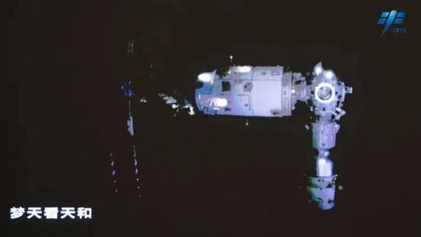 天宫空间站计划什么时候建成，天宫空间站建造计划（13小时，“太空之吻”成功）
