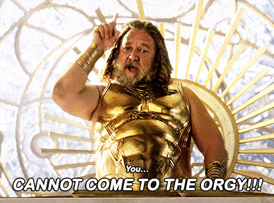 老八秘制小汉堡是什么梗，是不是就算蒂法来戴这个面具