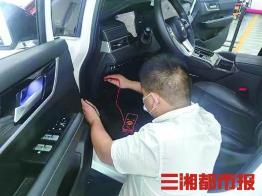 专心致志的故事，专心致志的故事视频（看看这些“少年工匠”背后的成长故事）