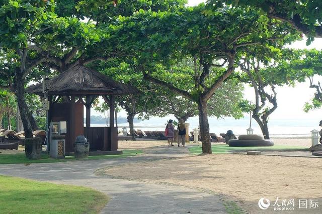 巴厘岛是哪个国家的，巴厘岛是哪个国家的首都城市（组图带你领略印尼巴厘岛风光）