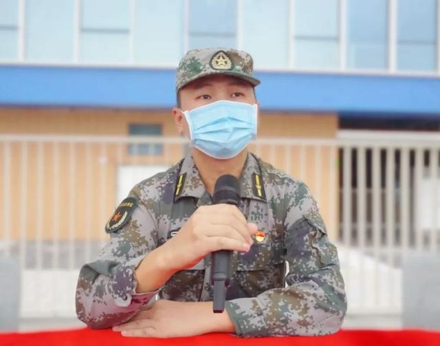 军训口号16字，有气势的16字军训口号有哪些（步伐整齐操场处处铿锵）