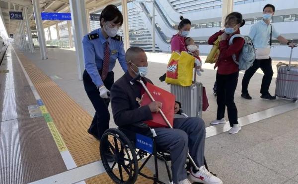 第一次坐高铁所有流程，第一次如何乘坐高铁（铁路旅客运输新规即将实施）
