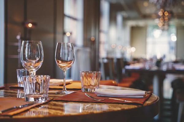 故今日之责任的故是什么意思，故今日之责任,故是什么意思（搬家宴上宾客饮酒致死）