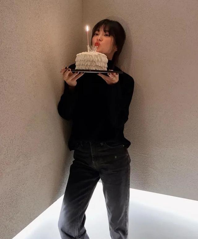 浪漫法式刘海教程图解，法式刘海的天花板还得看宋慧乔