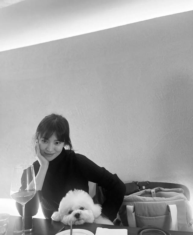 浪漫法式刘海教程图解，法式刘海的天花板还得看宋慧乔