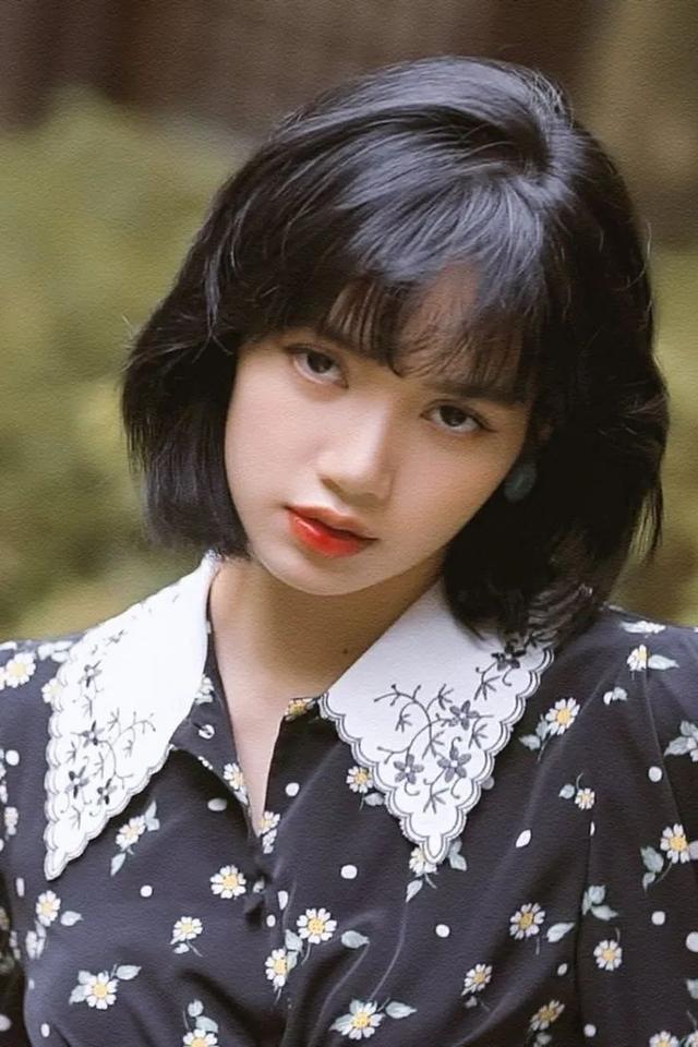 浪漫法式刘海教程图解，法式刘海的天花板还得看宋慧乔