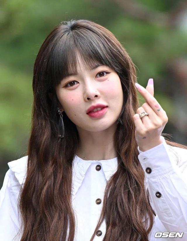 浪漫法式刘海教程图解，法式刘海的天花板还得看宋慧乔