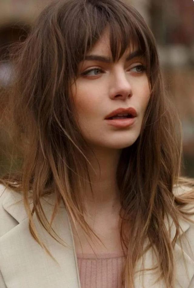 浪漫法式刘海教程图解，法式刘海的天花板还得看宋慧乔