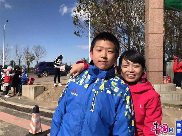 教师精准扶贫故事，教书育人不忘初心