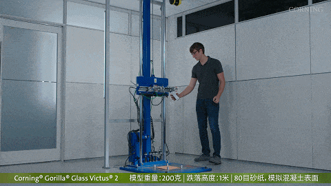 手机屏幕脱胶必须立马修吗，手机屏幕翘屏脱胶漏光怎么办（智能手机越来越“皮薄馅大”）