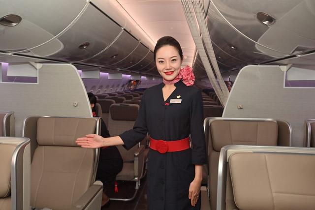 国产大飞机c919将交付，全球首架C919正式交付东航