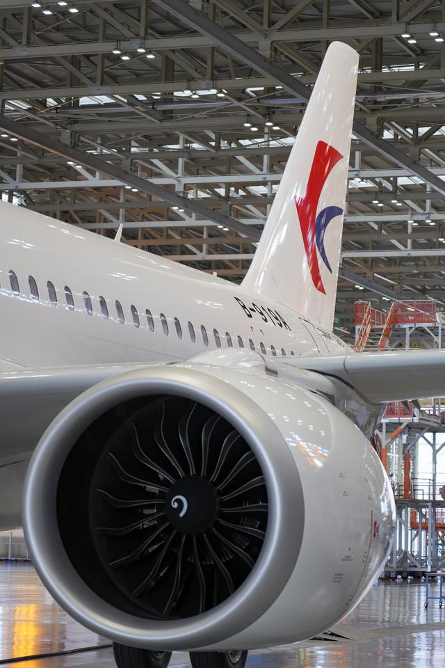 国产大飞机c919将交付，全球首架C919正式交付东航