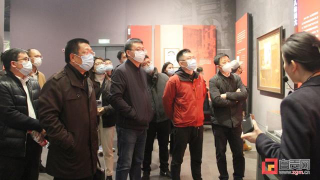 学习九三学社社员，九三学社自贡市青工委组织青年社员到江姐故里参观学习