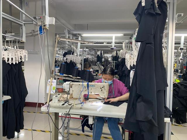 吧主申请感言怎么写，贴吧吧主申请感言怎么写（为何有事就给“殿小二”打电话）