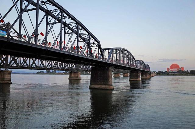 集安市属于哪个市，集安是哪个省的市（当代散文，鸭绿江上碳火红）