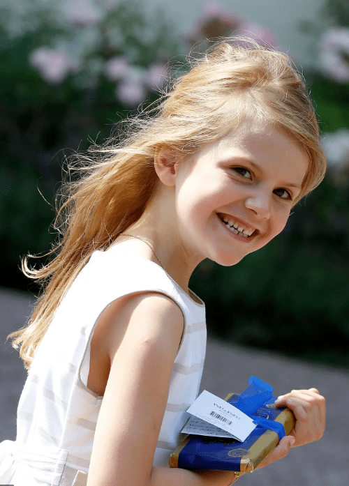 微博名字大全女生，好听的微博名字大全女生（她们现在是公主，以后是女王）