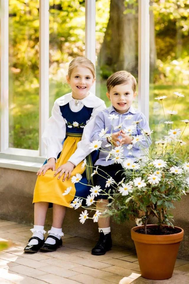 微博名字大全女生，好听的微博名字大全女生（她们现在是公主，以后是女王）