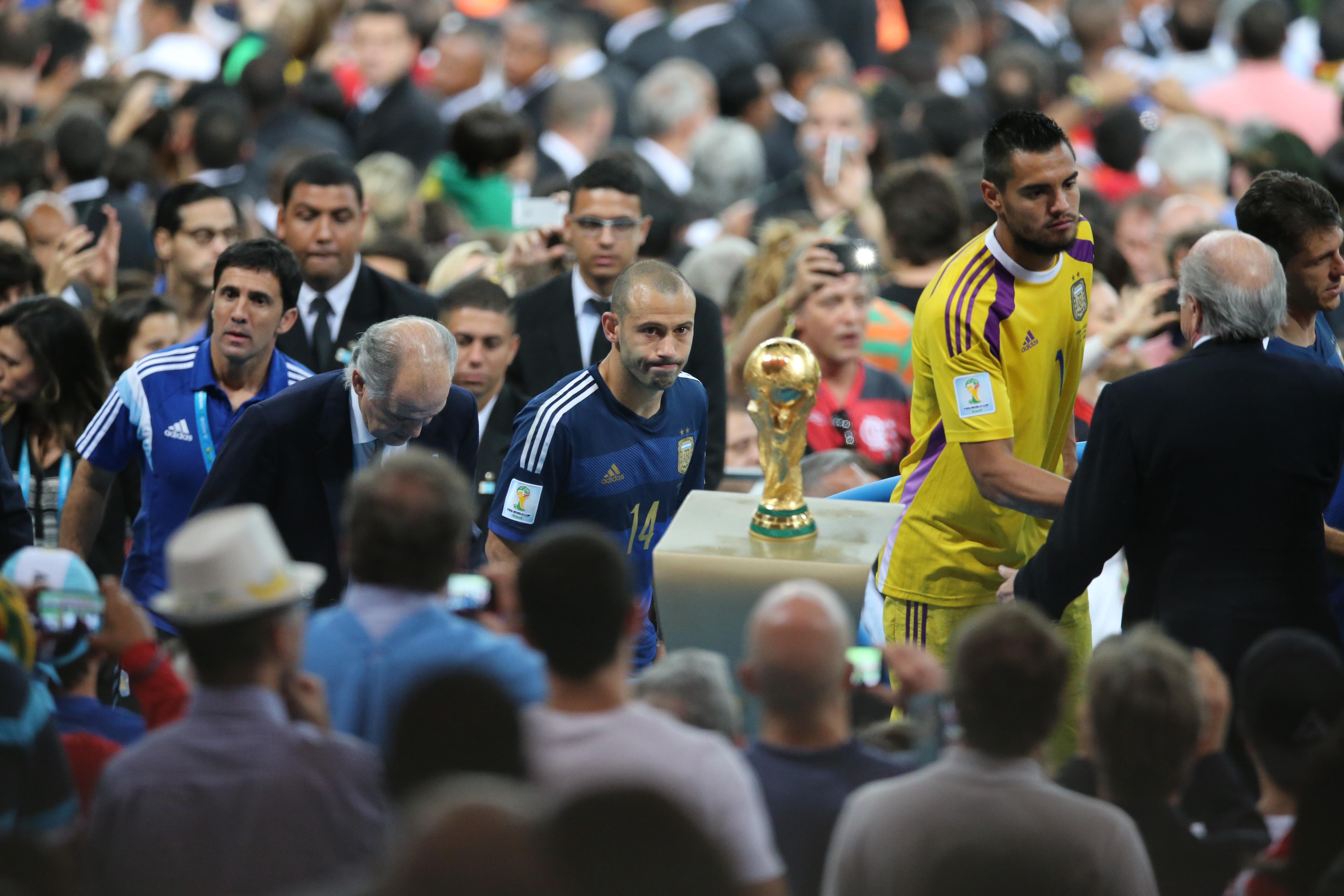 梦到和前男友接吻，梦到和前男友接吻是什么寓意（球王圆梦，这是最好的结局）