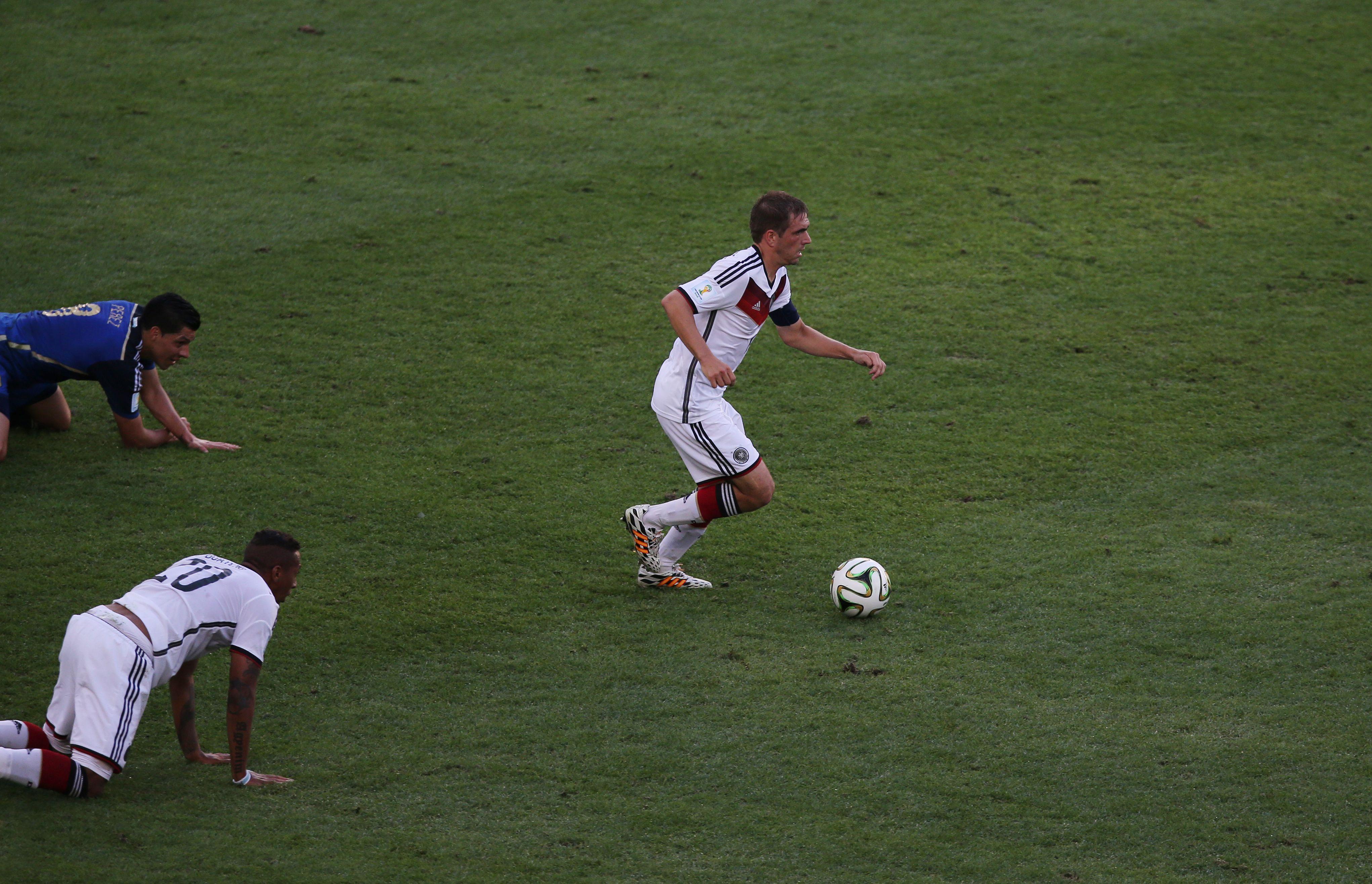 梦到和前男友接吻，梦到和前男友接吻是什么寓意（球王圆梦，这是最好的结局）