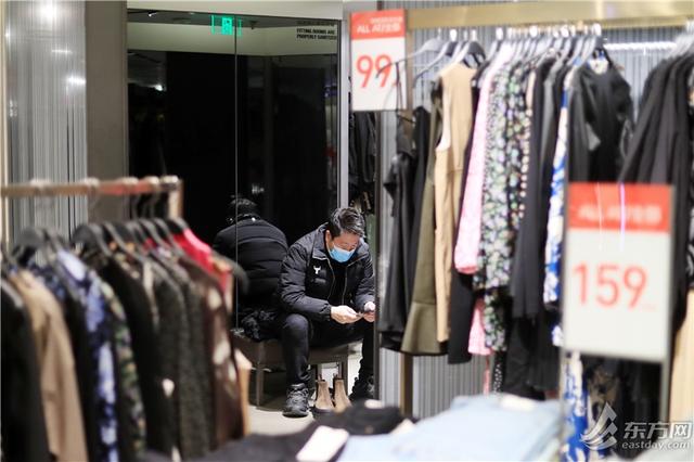 sale是什么牌子，sales是什么牌子（南京西路上ZARA内地首家门店明起闭店）