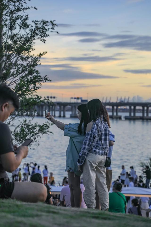 深圳市中心是哪个区，深圳市中心在哪里（这里是宝安中心区！）