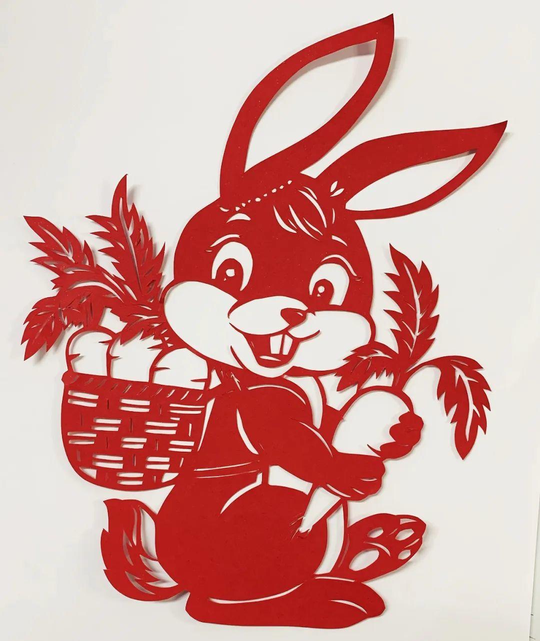 开门见福,"生肖刻纸"是纸上的传统年味丨老手艺暖