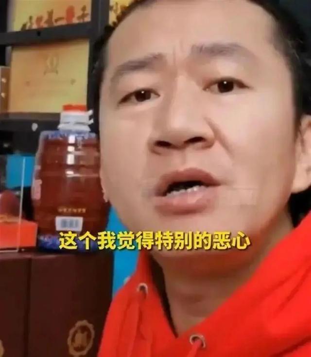 爱奇艺电话客服人工服务，爱奇艺客服怎么转人工（爱奇艺被点名“不厚道”后回应）