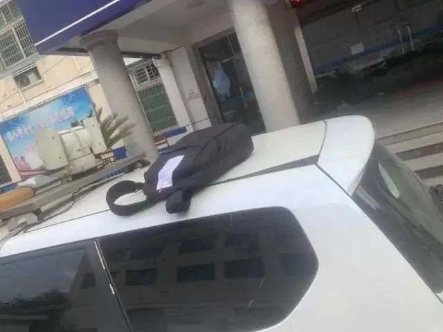 男子偷电脑后睡不着，男子偷电脑后睡不着视频（男子偷电脑睡不着还到派出所）