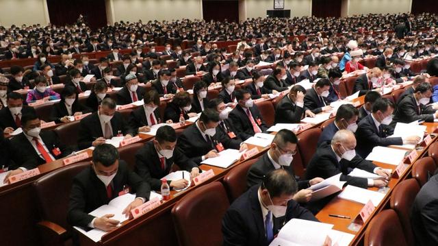 地方人民代表大会，地方各级人民代表大会都是什么机关（——新疆维吾尔自治区第十四届人民代表大会第一次会议开幕）