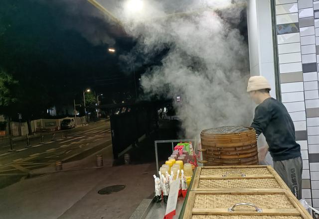 梦到别人结婚是什么预兆周公解梦，梦见别人结婚是什么预示（深圳早餐店老板赖林远）