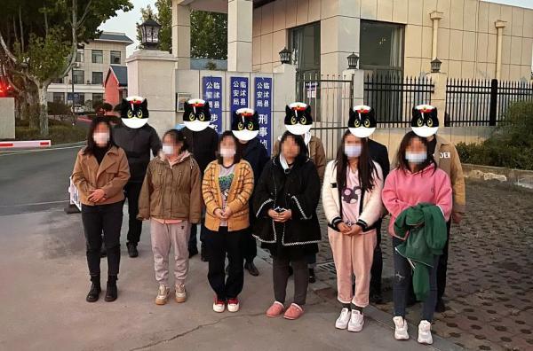 网络聊天的技巧，网络聊天技巧开场白女生（这份女聊手话术剧本请收下）