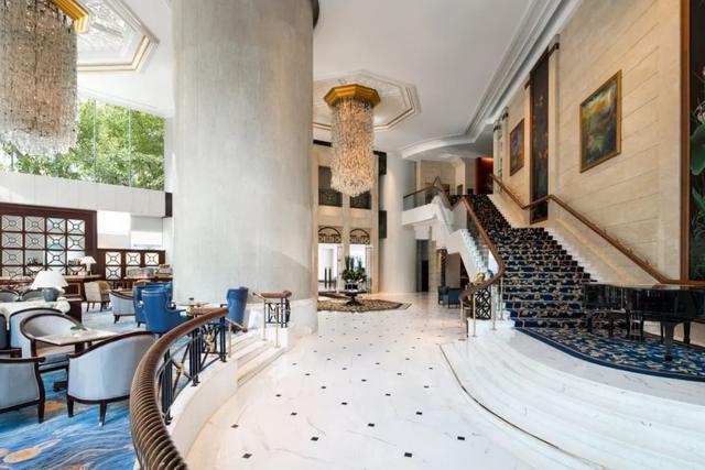 香港旅游住宿全攻略、住宿指南，香港酒店预订 香港住宿价格（在最懂国人的酒店集团旗下四家酒店喜迎新春）