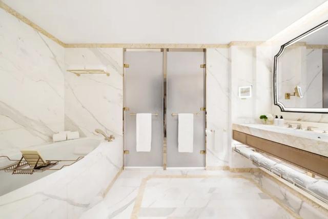 香港旅游住宿全攻略、住宿指南，香港酒店预订 香港住宿价格（在最懂国人的酒店集团旗下四家酒店喜迎新春）