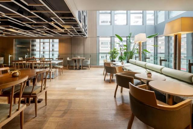 香港旅游住宿全攻略、住宿指南，香港酒店预订 香港住宿价格（在最懂国人的酒店集团旗下四家酒店喜迎新春）