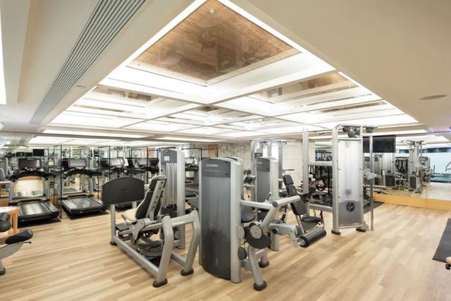 香港旅游住宿全攻略、住宿指南，香港酒店预订 香港住宿价格（在最懂国人的酒店集团旗下四家酒店喜迎新春）