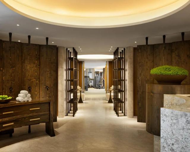 香港旅游住宿全攻略、住宿指南，香港酒店预订 香港住宿价格（在最懂国人的酒店集团旗下四家酒店喜迎新春）