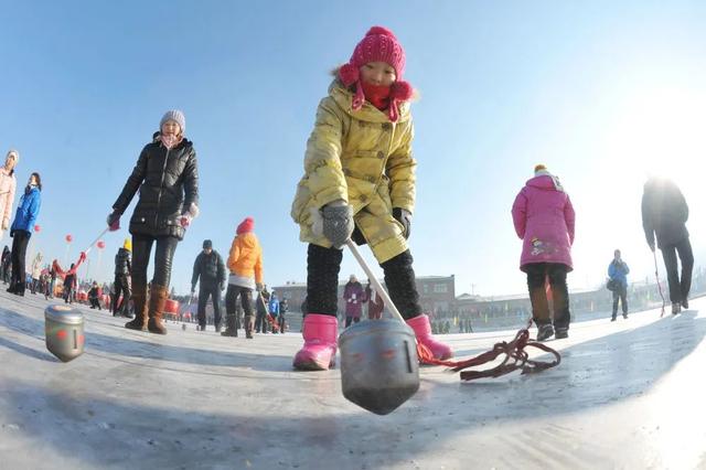 冰尜是什么，怎么抽，冰尜怎么抽视频（“打雪仗”升级了）